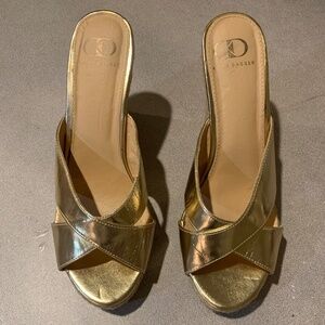 Kelsi Dagger Gold Wedge Platform Slide Sandals sz 8.5